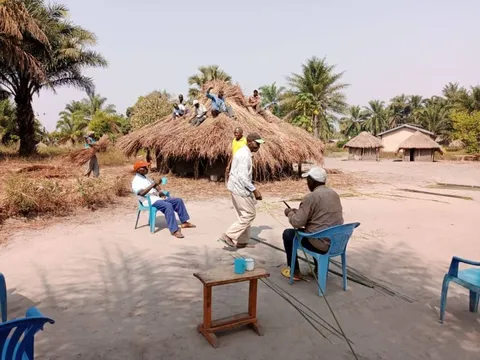 L'Eglise locale de Lanza